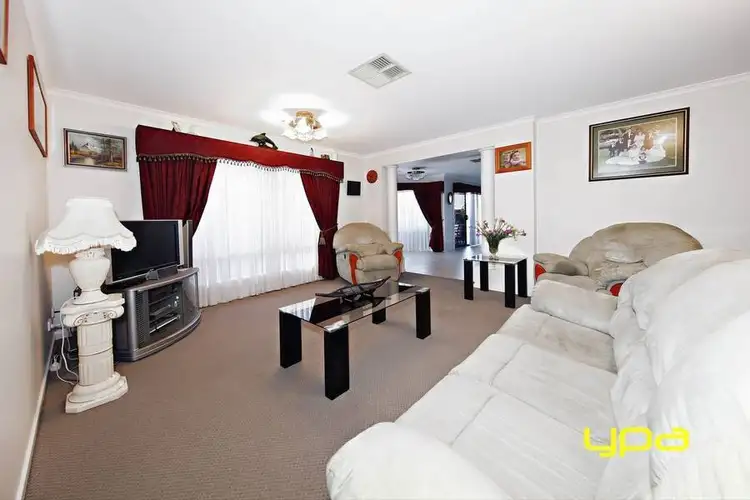 Fourth view of Homely house listing, 31 Chifley Circuit, Burnside Heights VIC 3023