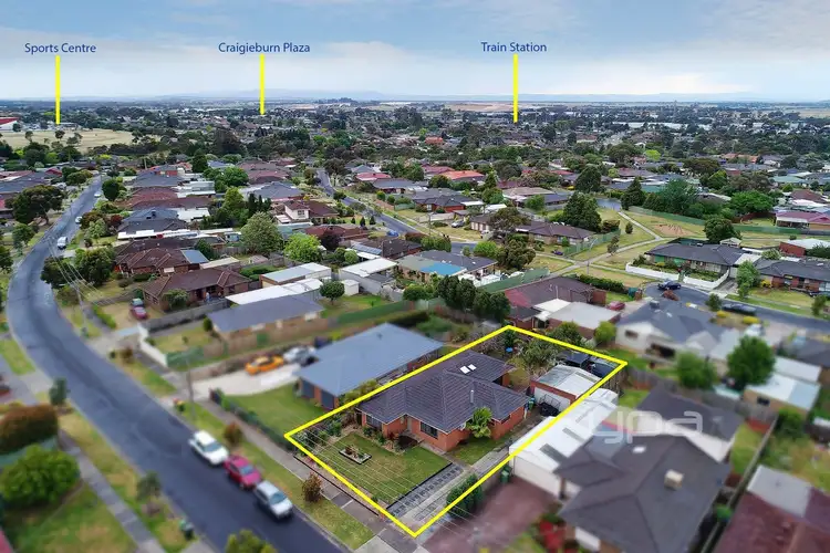 Second view of Homely house listing, 51 Langdon Crescent, Craigieburn VIC 3064