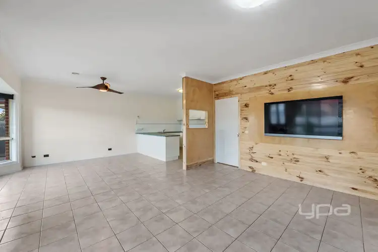 Fourth view of Homely unit listing, 2/1 Lister Street, St Albans VIC 3021