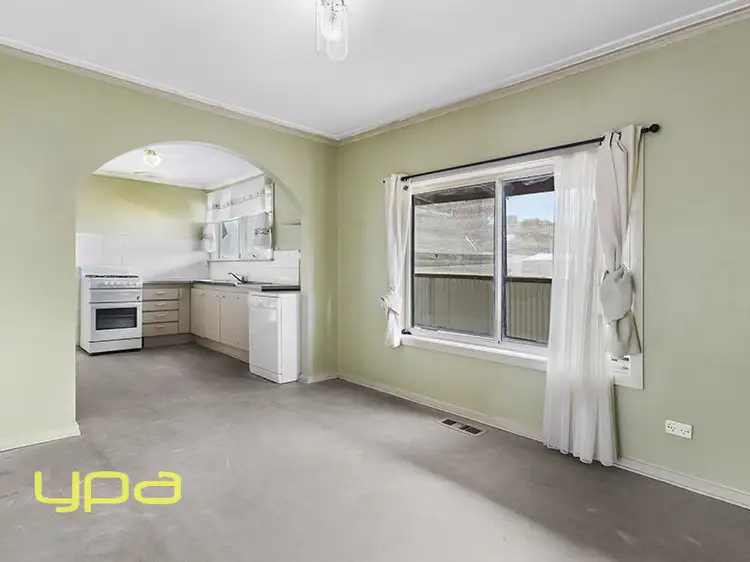 Sixth view of Homely house listing, 10 Oxley Street, Sunbury VIC 3429