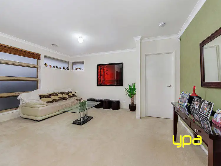 Second view of Homely house listing, 7 Edgerunner Circuit, St Albans VIC 3021