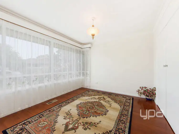 Sixth view of Homely house listing, 2 Jamieson Street, St Albans VIC 3021