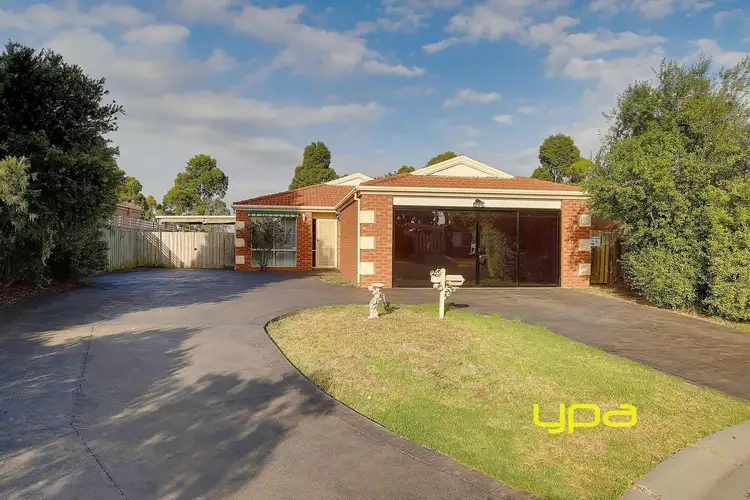 30 Simmonds Place, Roxburgh Park VIC 3064