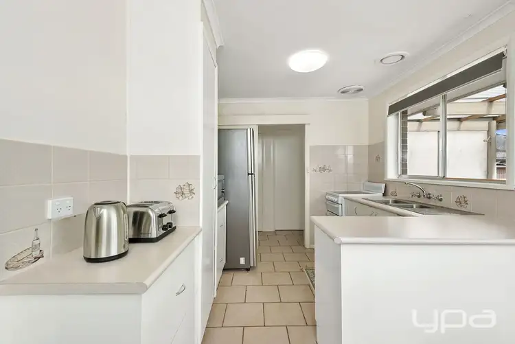 Fifth view of Homely house listing, 6 Deakin Street, Sunbury VIC 3429