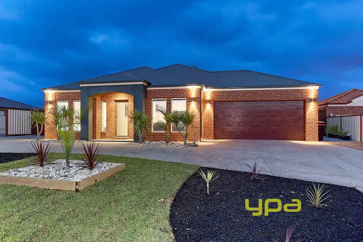 4 Grenadier Grove, Hillside VIC 3037