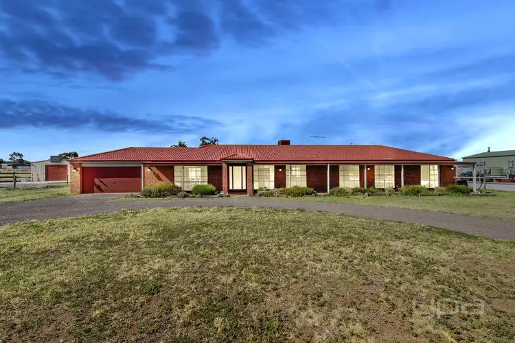 Second view of Homely house listing, 33 Ruxton Way, Hopetoun Park VIC 3340