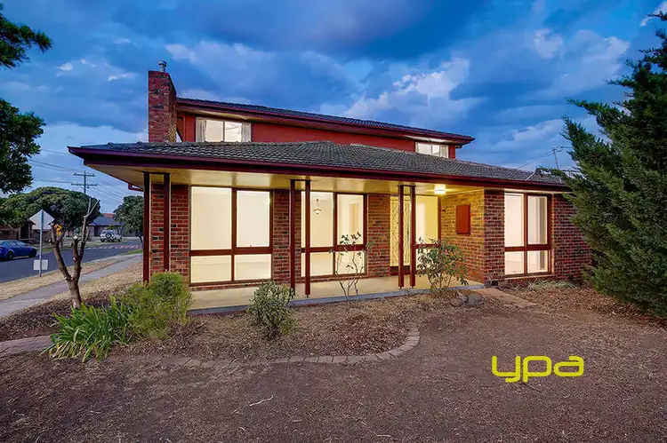 22 Rylandes Drive, Gladstone Park VIC 3043