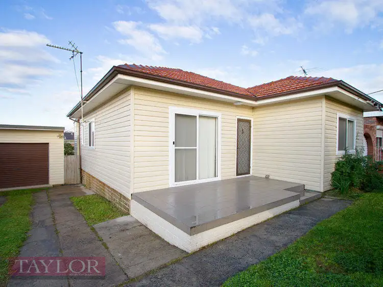 22 Frederick Street, Pendle Hill NSW 2145