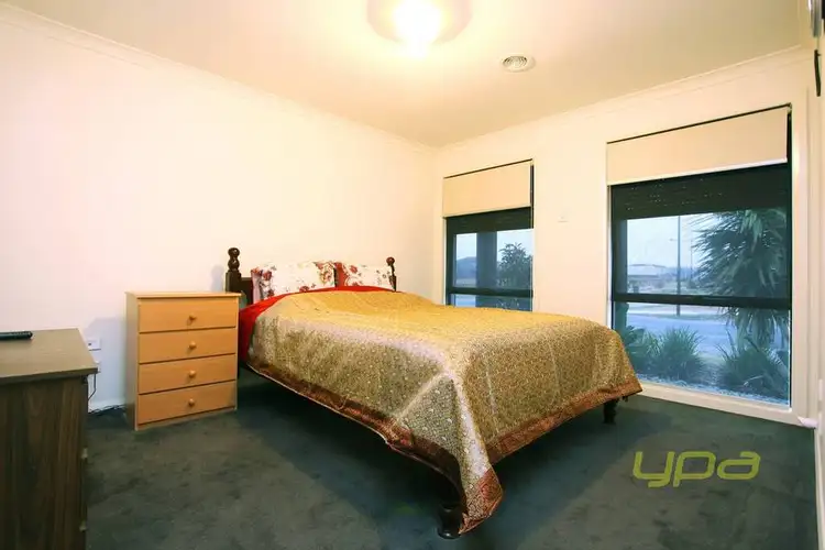 Fifth view of Homely house listing, 10 Cooma Place, Burnside VIC 3023