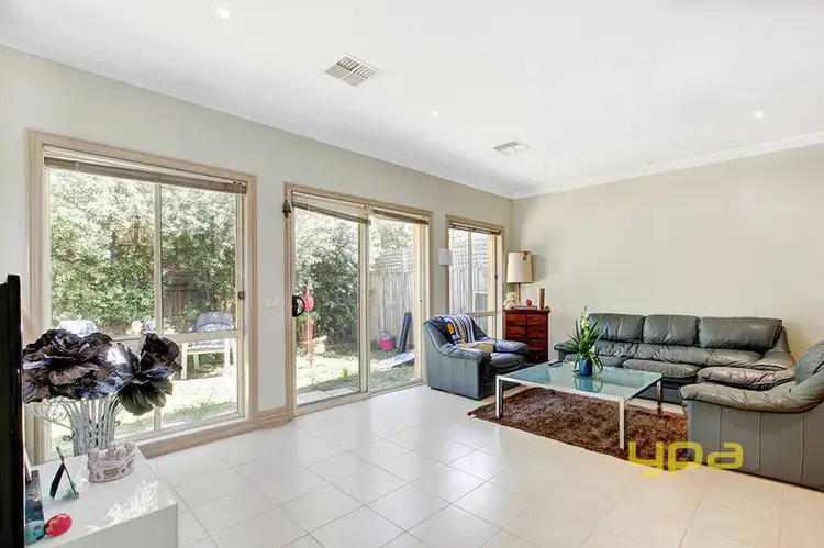 Main view of Homely house listing, 5/6 Lorraine Court, Hillside VIC 3037
