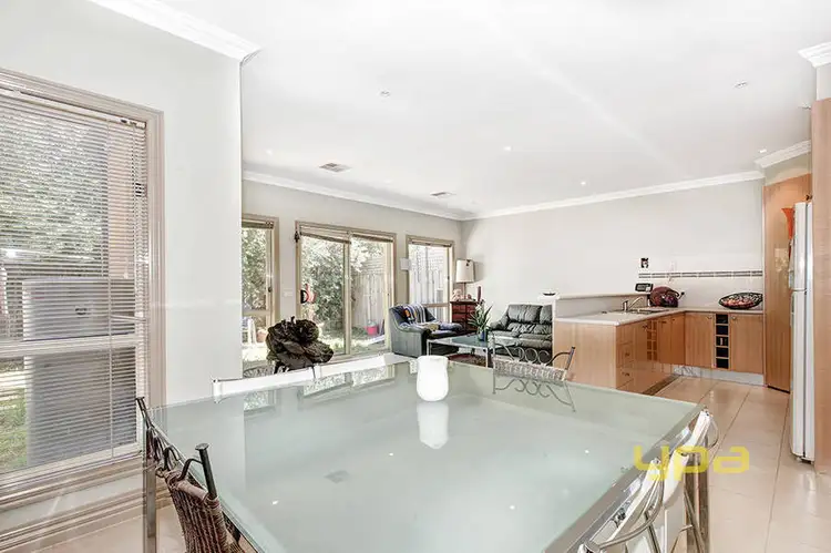 Second view of Homely house listing, 5/6 Lorraine Court, Hillside VIC 3037