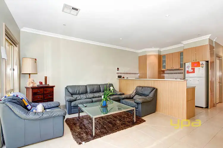 Third view of Homely house listing, 5/6 Lorraine Court, Hillside VIC 3037