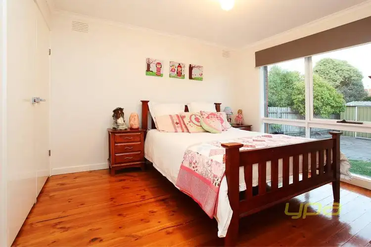Seventh view of Homely house listing, 8 Angourie Crescent, Taylors Lakes VIC 3038