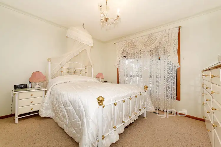 Seventh view of Homely house listing, 7 Garvoc Court, Meadow Heights VIC 3048