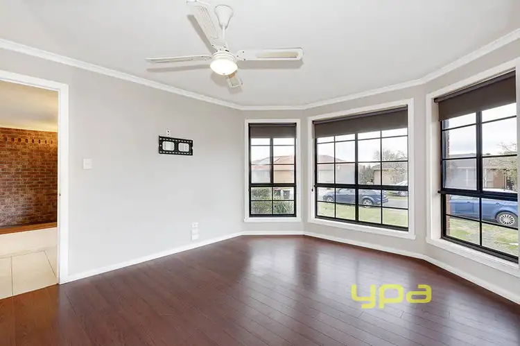 Seventh view of Homely house listing, 7 Favaro Place, Hillside VIC 3037