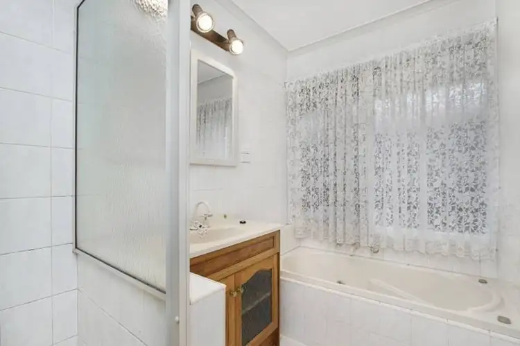 Fifth view of Homely house listing, 10 Deakin Street, Sunbury VIC 3429
