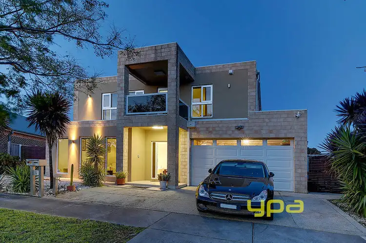 Main view of Homely house listing, 4 Lauderdale Drive, Craigieburn VIC 3064