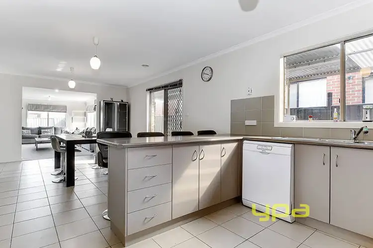 Fourth view of Homely house listing, 9 Girraween Crescent, Craigieburn VIC 3064