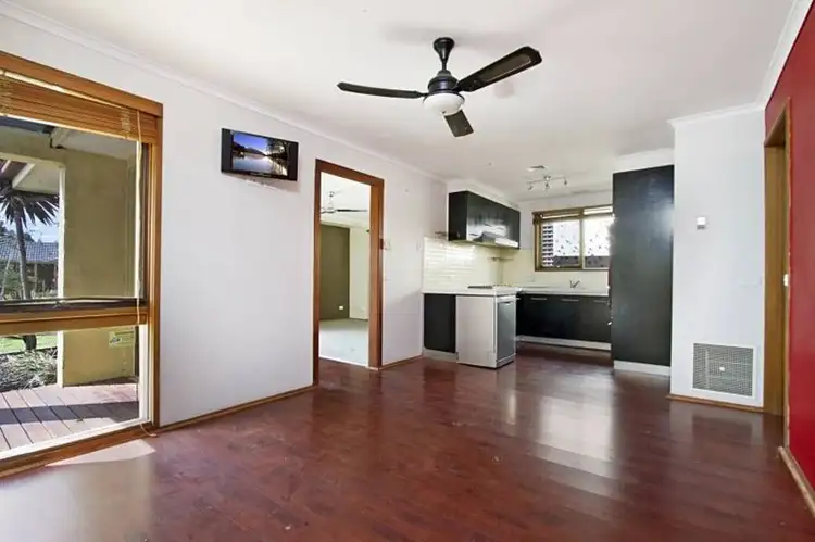 Fourth view of Homely house listing, 10 Pebble Beach Court, Sunbury VIC 3429