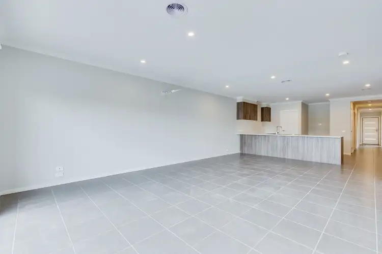 Fourth view of Homely house listing, 10 Edmonton Avenue, Truganina VIC 3029