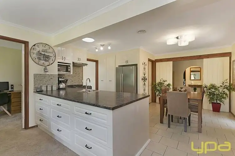 Fifth view of Homely house listing, 16 Muirfield Drive, Sunbury VIC 3429