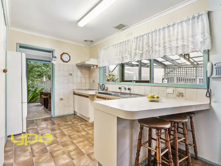 Second view of Homely house listing, 3 Nolan Court, Sunbury VIC 3429
