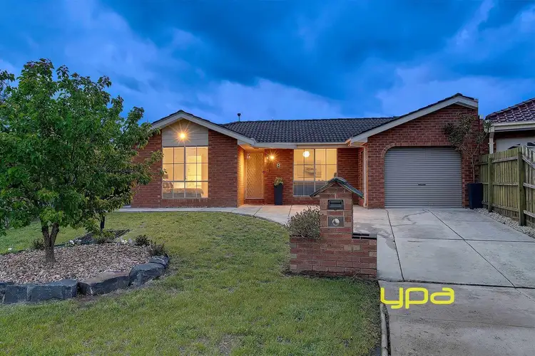 8 Benjamin Court, Sydenham VIC 3037
