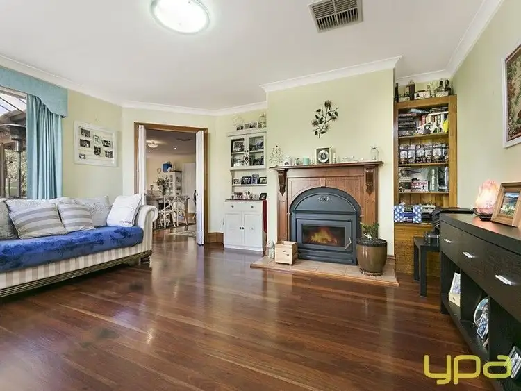 Fifth view of Homely house listing, 2 Skye Court, Sunbury VIC 3429