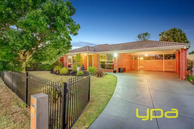 14 Nambet Place, Kurunjang VIC 3337