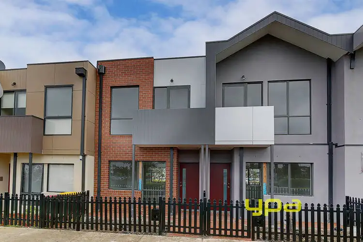 19 Huntington Drive, Craigieburn VIC 3064