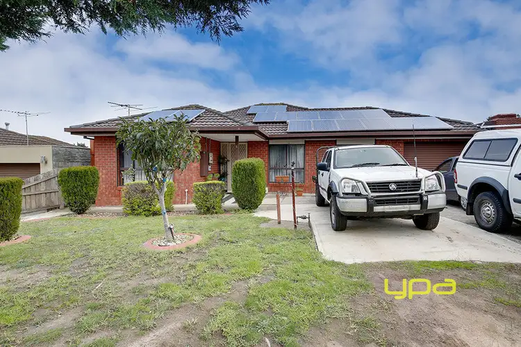 Main view of Homely house listing, 5 Buxton Court, Meadow Heights VIC 3048