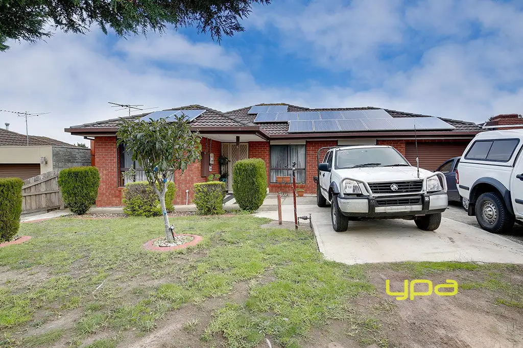 Main view of Homely house listing, 5 Buxton Court, Meadow Heights VIC 3048