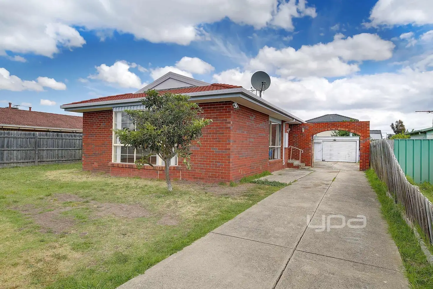 Main view of Homely house listing, 10 Milford Court, Meadow Heights VIC 3048