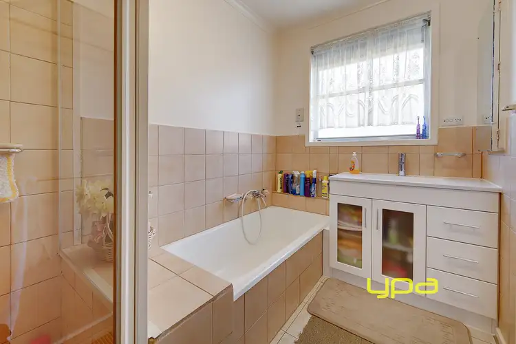 Sixth view of Homely house listing, 5 Karnak Crescent, Coolaroo VIC 3048