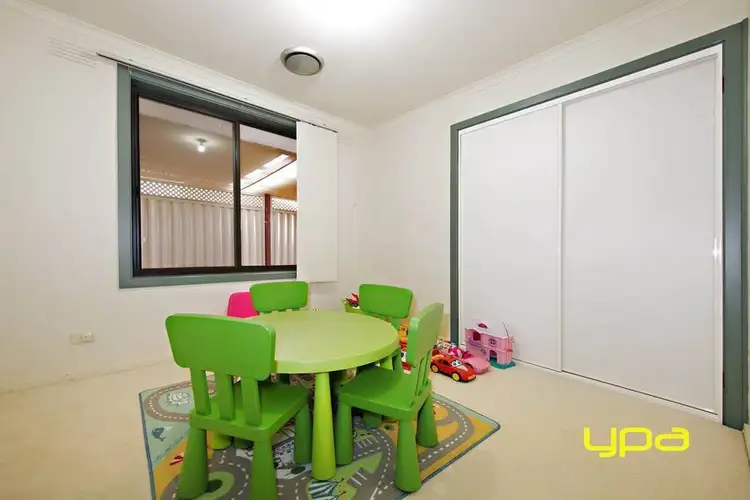 Seventh view of Homely house listing, 21 Fairfax Circuit, Albanvale VIC 3021