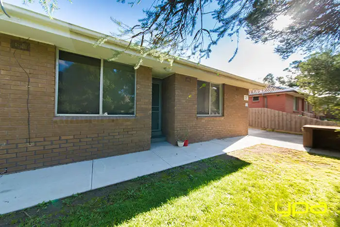 1/3 Odgen Street, Glenroy VIC 3046