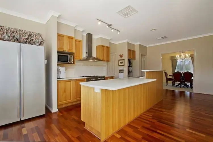 Fourth view of Homely house listing, 2 Oakdale Lane, Sunbury VIC 3429