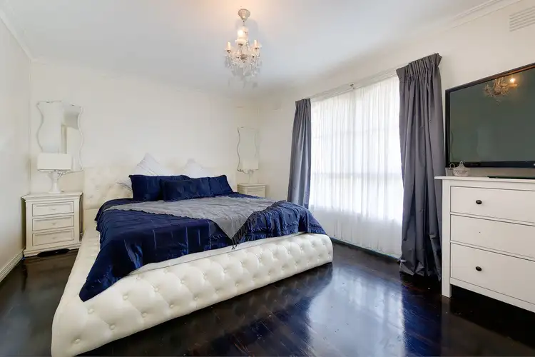 Seventh view of Homely house listing, 19 Keysborough Street, Craigieburn VIC 3064