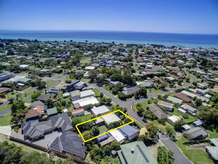 7 Wilson Cresent, Dromana VIC 3936