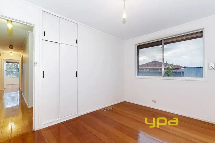 Seventh view of Homely house listing, 28 Koroit Avenue, Dallas VIC 3047