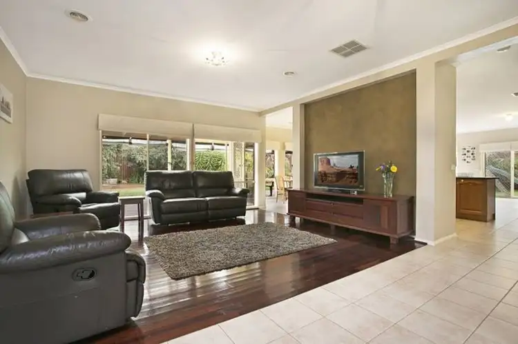 Second view of Homely house listing, 7 Semillon Court, Sunbury VIC 3429