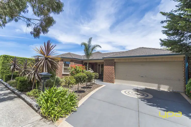 7 Tilley Walk, Roxburgh Park VIC 3064