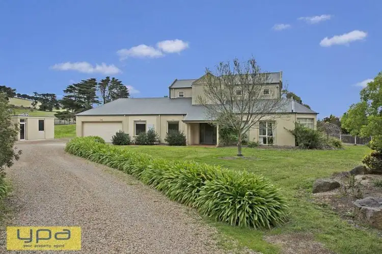 22 Moore Road, Sunbury VIC 3429