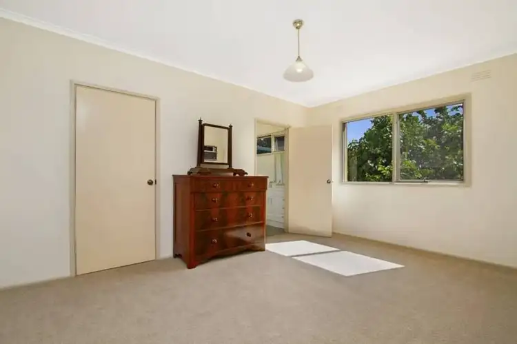 Sixth view of Homely house listing, 118 McKell Avenue, Sunbury VIC 3429