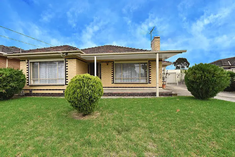 46 Vernon Crescent, Sunshine West VIC 3020