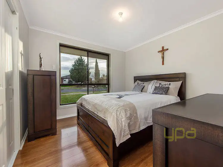 Sixth view of Homely house listing, 28 Fairfax Circuit, Albanvale VIC 3021