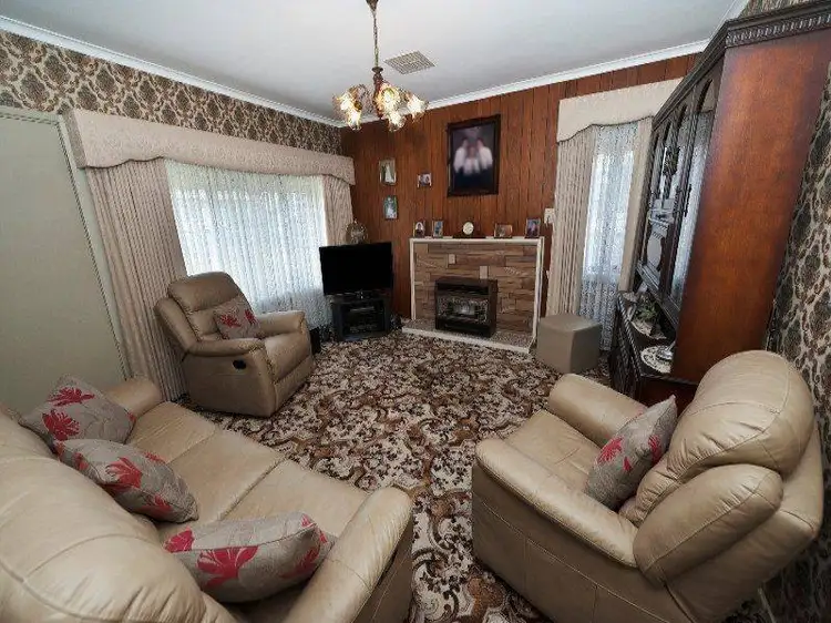 Third view of Homely house listing, 2 Oxley Court, Broadmeadows VIC 3047
