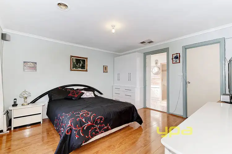Seventh view of Homely house listing, 8 DEBRA COURT, Lalor VIC 3075