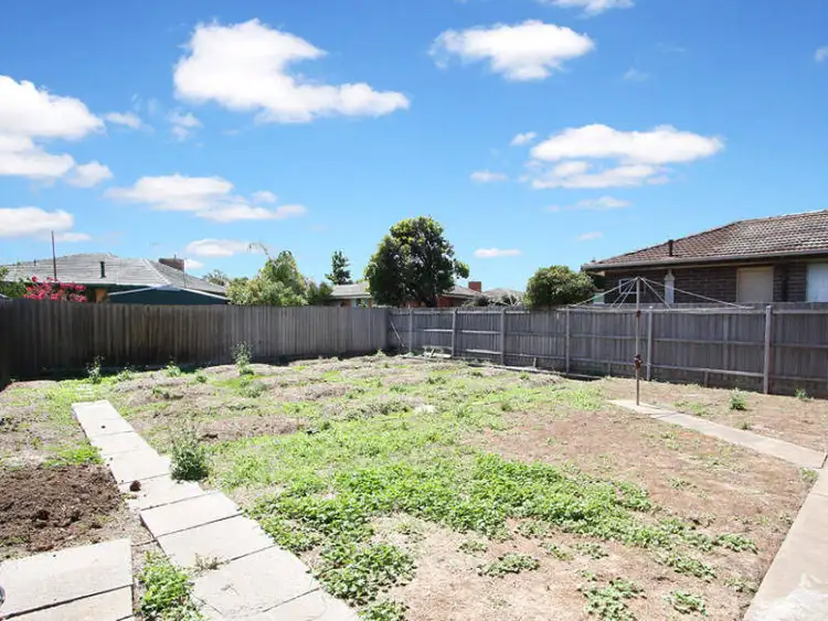 Fifth view of Homely house listing, 21 Millewa Crescent, Dallas VIC 3047