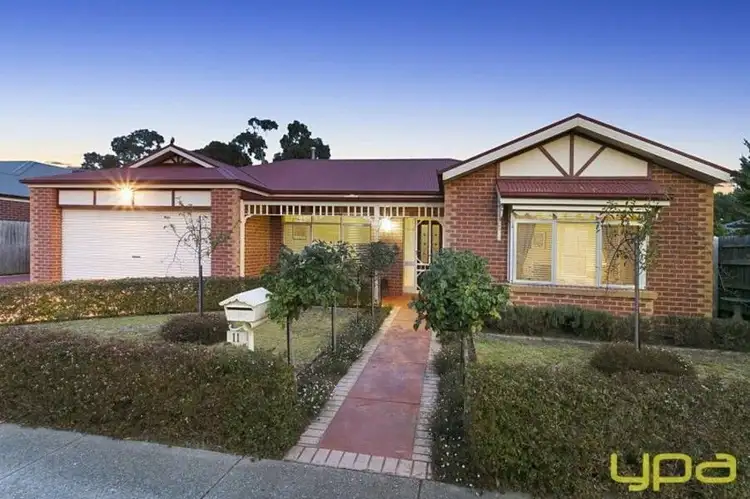 Second view of Homely house listing, 11 Renton Court, Sunbury VIC 3429